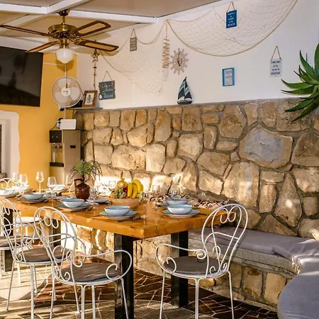 Exquisite With Heated Pool, Sauna, Breathtaking Landscape & Panoramic Views In Banjol Villa