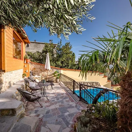 Exquisite With Heated Pool, Sauna, Breathtaking Landscape & Panoramic Views In Banjol Villa