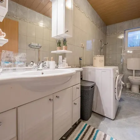 Exquisite With Heated Pool, Sauna, Breathtaking Landscape & Panoramic Views In Banjol Villa *